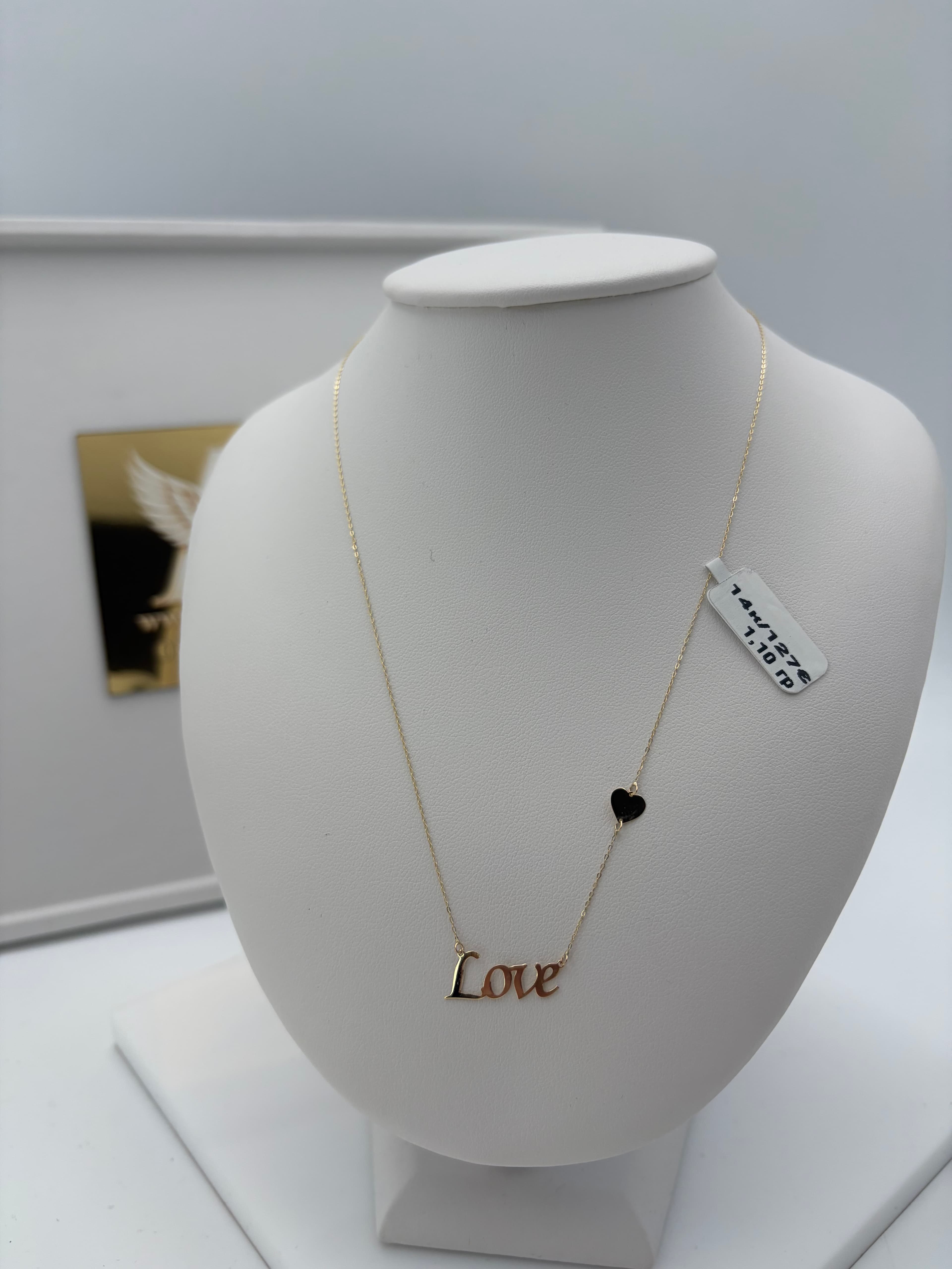 Златно колие „Love" с оникс сърце — Дамски колиета